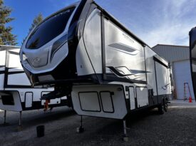 2022 KEYSTONE MONTANA HIGH COUNTRY 335BH