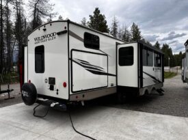 2023 Forest River Wildwood Heritage Glen 310BHI