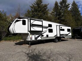 2022 COACHMEN CHAPARRAL 30BHS