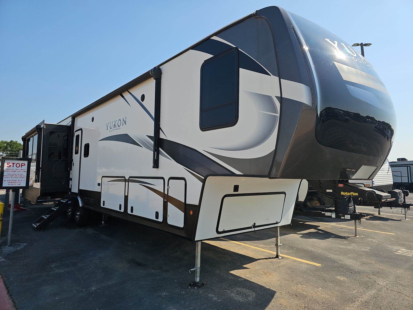 2021 DUTCHMEN YUKON 410RD NorthWest Rides