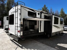 2022 Keystone Outback 340BH
