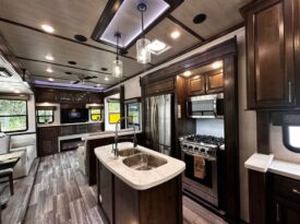 2021 DUTCHMEN YUKON 410RD