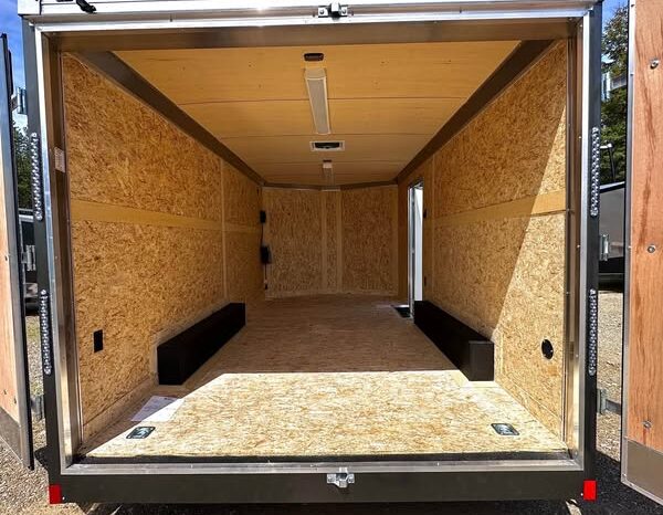 
								2025 Haulmark 8.5×16 Contractor Trailer 7′ Tall Barn Doors full									