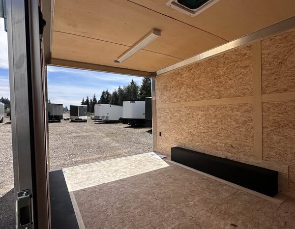 
								2025 Haulmark 8.5×16 Contractor Trailer 7′ Tall Barn Doors full									