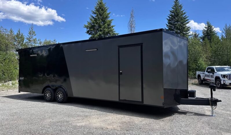 
								2025 Haulmark 8.5×28 SXS ATV Trailer | 86″ Tall |2x escape doors | Camera | Battery full									