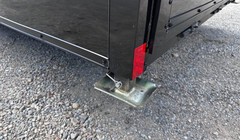 
								2025 Haulmark 8.5×28 SXS ATV Trailer | 86″ Tall |2x escape doors | Camera | Battery full									