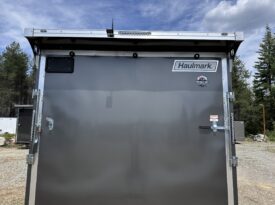 2025 Haulmark Transport 8.5×16  7′ Height Drive-over Fenders Trailer