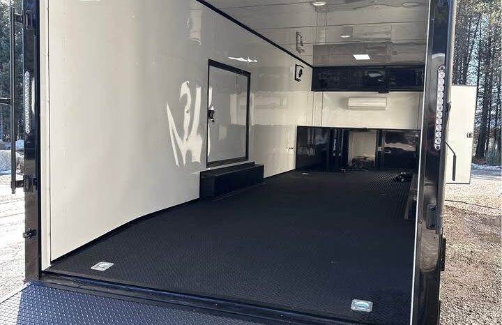 
								2026 Diamond Cargo 8.5×28 Race Car Trailer | AC | 50amp | Cabinets full									