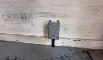 
										2015 Continental Cargo V-series 8.5×16 ramp door full									