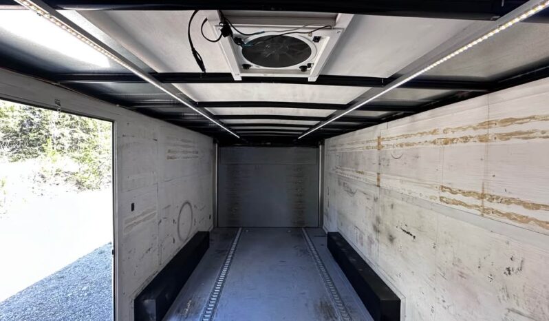 
								2015 Continental Cargo V-series 8.5×16 ramp door full									