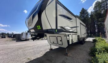 
										2023 Keystone Montana 335BH full									