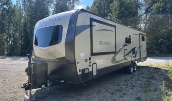 RV for Sale: 2019 Rockwood Ultra Lite 2910SBD – Bunkhouse + 1.5 Bath + Dual Entry!