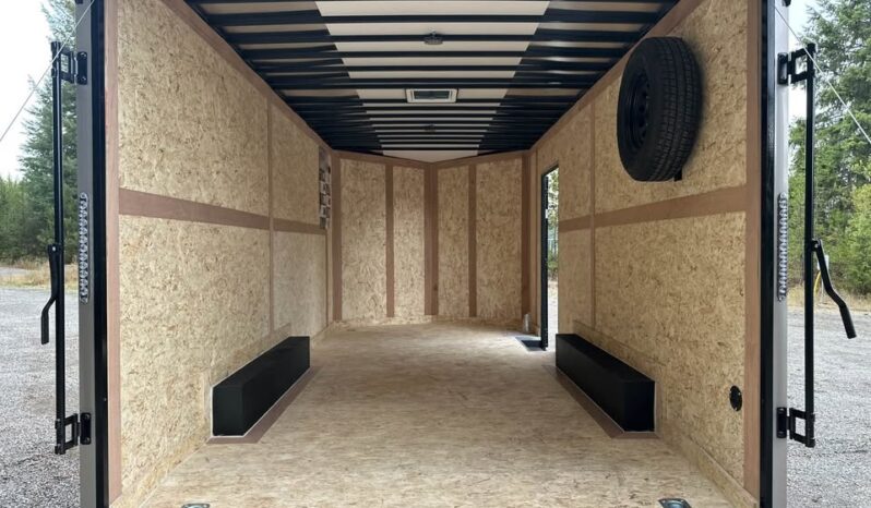 
								2026 Haulmark 8.5×18 Cargo Trailer | 90″ H | Beavertail | Phantom Trim full									