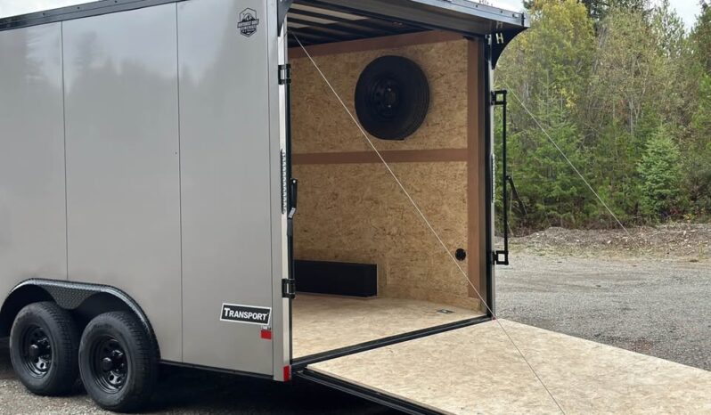
								2026 Haulmark 8.5×18 Cargo Trailer | 90″ H | Beavertail | Phantom Trim full									