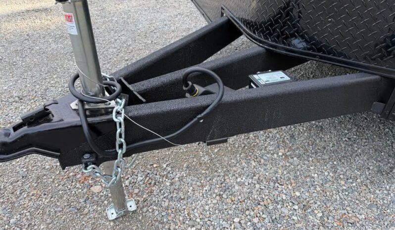 
								2026 Haulmark 8.5×16 SXS Trailer | 7’6″ Tall | Ext Tongue | Beavertail full									