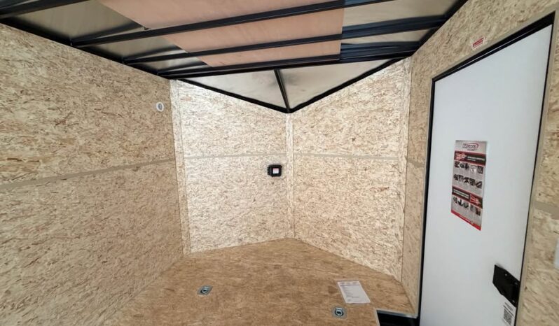 
								2026 Bravo Scout 8.5×18 Enclosed Trailer | Spread Axle| Beavertail | .08 Black Hardbody Exterior full									