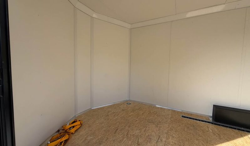 
								2026 Haulmark 8.5×16 SXS Trailer | 7’6″ H | UTV Package | E-tracks full									