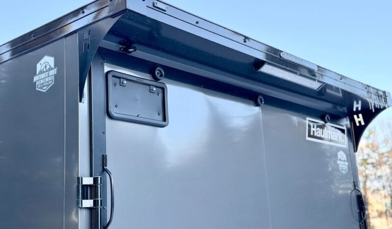 
								2026 Haulmark 8.5×22 Cargo Trailer | 7′ Tall | 5.2k Torsion Axles | E-Tracks full									