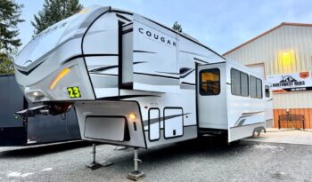 2023 Keystone Cougar 32BHS| Bunk Room | 1.5 Bath | Outdoor Kitchen | Sleeps 11!