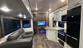 
										2023 Keystone Cougar 32BHS| Bunk Room | 1.5 Bath | Outdoor Kitchen | Sleeps 11! full									