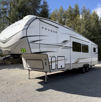 2023 Keystone Cougar 32BHS| Bunk Room | 1.5 Bath | Outdoor Kitchen | Sleeps 11!