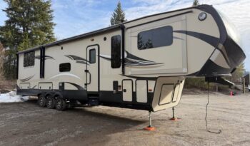 
										2018 Keystone Montana 380TH | Toy Hauler | Front Living full									