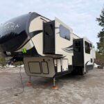 2018 Keystone Montana 380TH | Toy Hauler | Front Living
