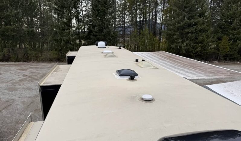 
								2018 Keystone Montana 380TH | Toy Hauler | Front Living full									