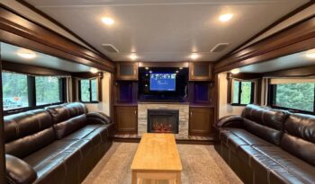 
										2018 Keystone Montana 380TH | Toy Hauler | Front Living full									