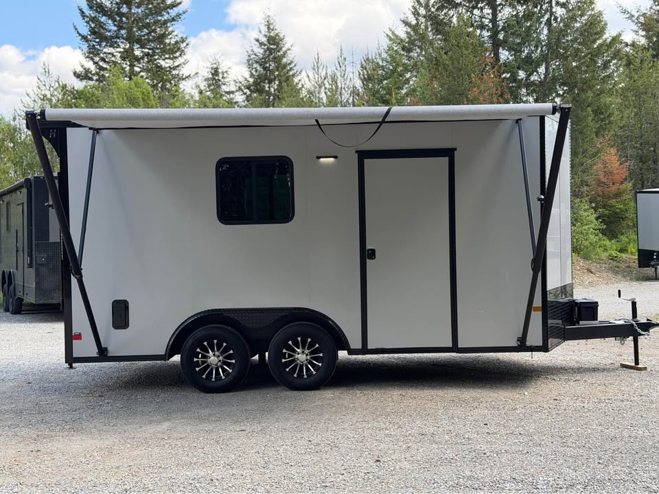 For sale 2026 Haulmark 8.5x16 Offgrid SXS Trailer | Fully Insulated | 7'6" Tall | 5.2k Axles | Awning