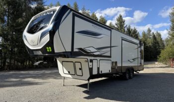 
										2023 Keystone High Country Montana 335BH | Bunk House | 1.5 Bath full									