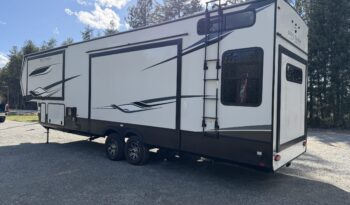 
										2023 Keystone High Country Montana 335BH | Bunk House | 1.5 Bath full									