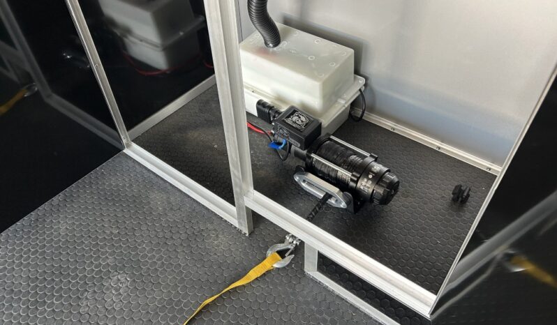 
								2025 Haulmark EDGE 8.5×24 Car Trailer | Finished Interior | A/C | Cabinets full									