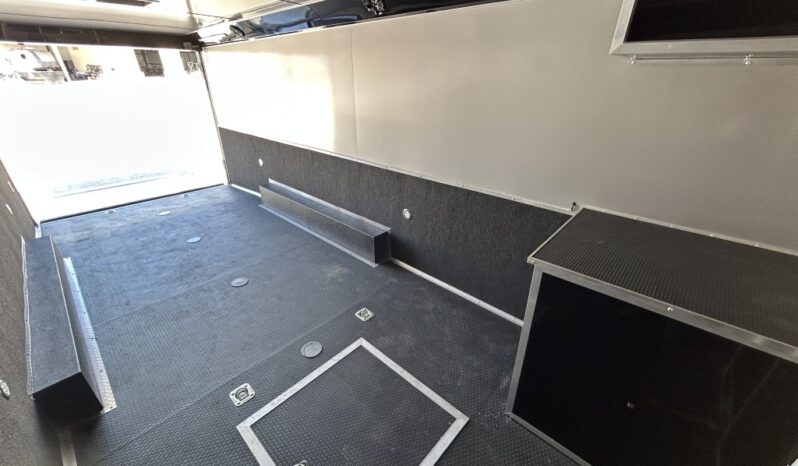 
								2025 Haulmark EDGE 8.5×24 Car Trailer | Finished Interior | A/C | Cabinets full									