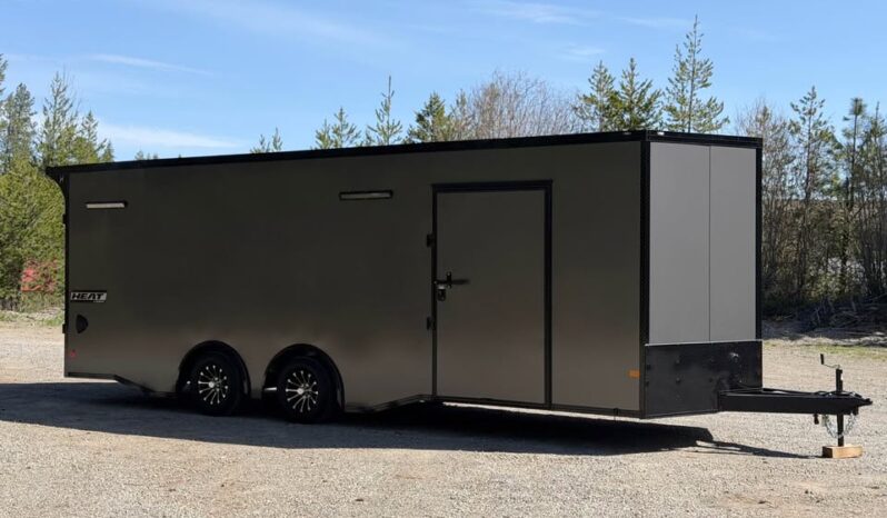 2026 Haulmark 8.5×24 Race Car Trailer | Extra Tall | 30 Amp | 5.2k Spread Axles | Wired for AC