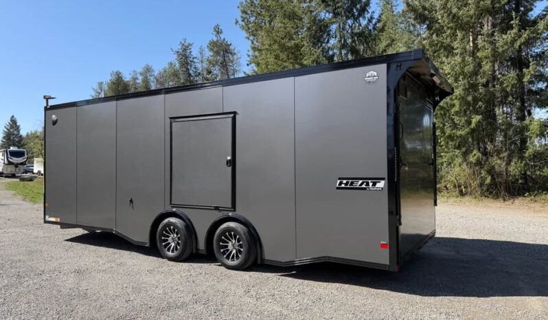 
								2026 Haulmark 8.5×24 Race Car Trailer | Extra Tall | 30 Amp | 5.2k Spread Axles | Wired for AC full									