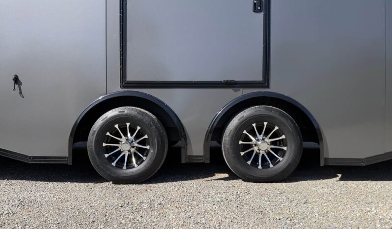 
								2026 Haulmark 8.5×24 Race Car Trailer | Extra Tall | 30 Amp | 5.2k Spread Axles | Wired for AC full									