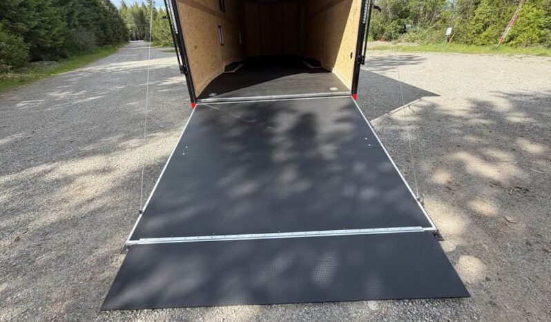 
								2026 Haulmark 8.5×28 Snowmobile Trailer | Lifted 5.2k Torflex Axles | Polybead Flooring | RV Window full									