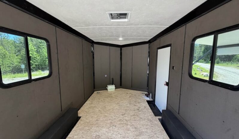 
								2026 Haulmark 8.5×16 Offgrid SXS Trailer | 3.5k Torsion Axles | Insulated | 90″ H | Awning full									