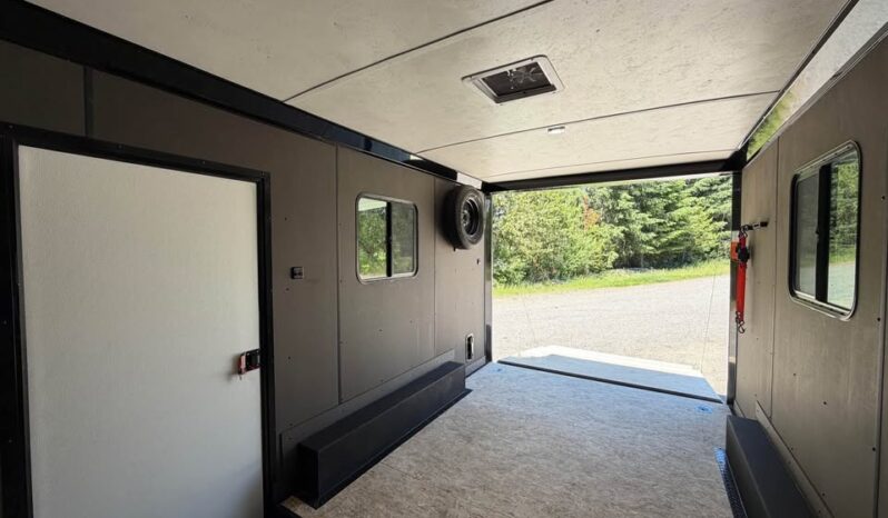 
								2026 Haulmark 8.5×16 Offgrid SXS Trailer | 3.5k Torsion Axles | Insulated | 90″ H | Awning full									