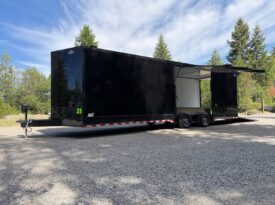 2026 Diamond Cargo 8.5×28 Race Car Trailer | Insulated | Gullwing Door | 50 amp | 6k Torsion Axles