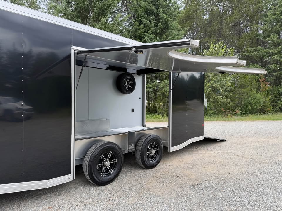 2025 Sundowner 8.5x24 All Aluminum Race Car Trailer | 5.2k Spread Axle | Electrical Pkg | Cabinets