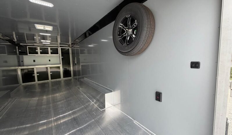 
								2025 Sundowner 8.5×24 All Aluminum Race Car Trailer | 5.2k Spread Axle | Electrical Pkg | Cabinets full									