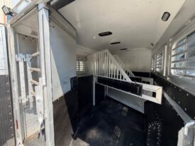 2002 Platinum Coach 3 Horse Trailer with Living Quarters (LQ)