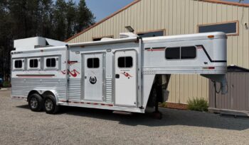 
										2002 Platinum Coach 3 Horse Trailer with Living Quarters (LQ) full									