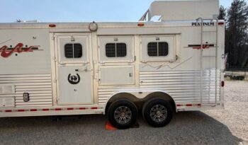 
										2002 Platinum Coach 3 Horse Trailer with Living Quarters (LQ) full									
