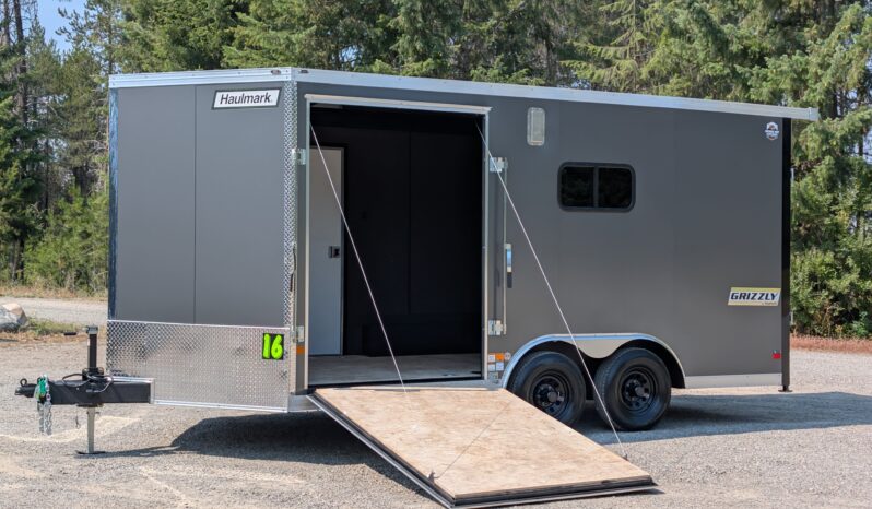 
								2027 Haulmark Grizzly 8.5×16 ATV Trailer | Side Ramp Door | 90″ H | RV Windows full									