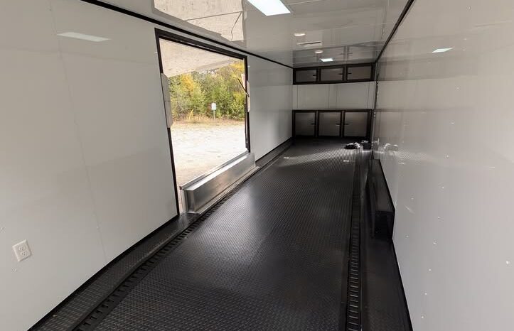 
								Premium Diamond Cargo 8.5×28 Race Trailer For Sale | Insulated | Gullwing Door | Electrical Pkg | Torsion Axles full									