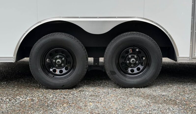 
								2027 Haulmark 8.5×16 Insulated Cargo Trailer For Sale | Height 90″ | Polybead floor full									
